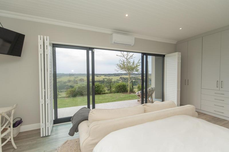 4 Bedroom Property for Sale in Kragga Kamma Eastern Cape